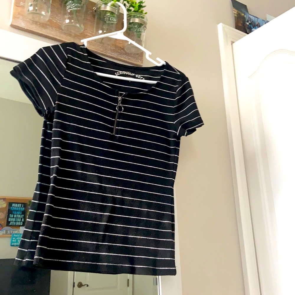 Aeropostale Shirt